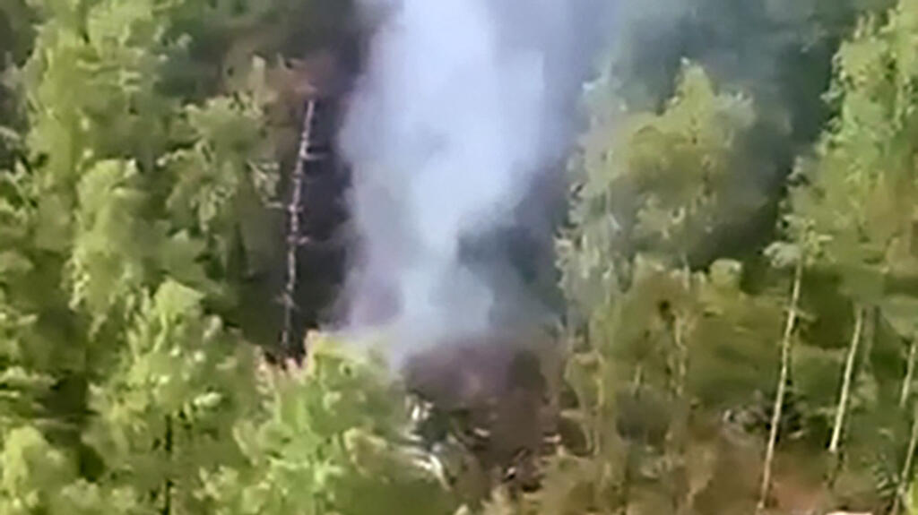 Tragic Plane Crash in Russia: No Survivors Found