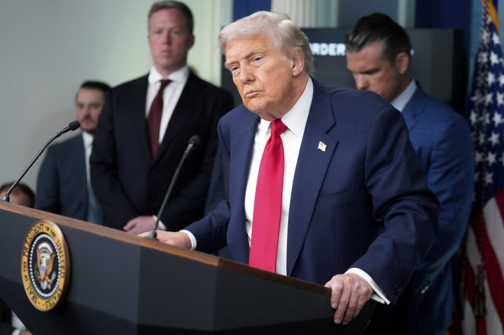 Trump Prepares for Critical Putin Meeting on Ukraine