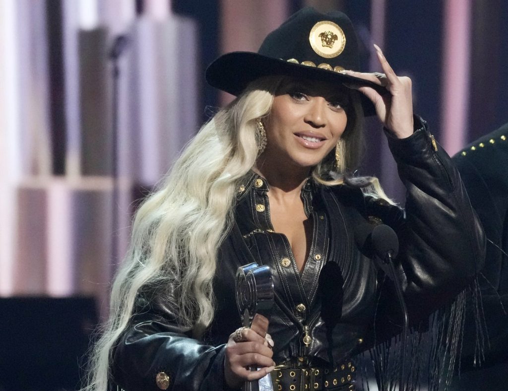 Beyoncé's Unreleased Music Stolen Before Concert