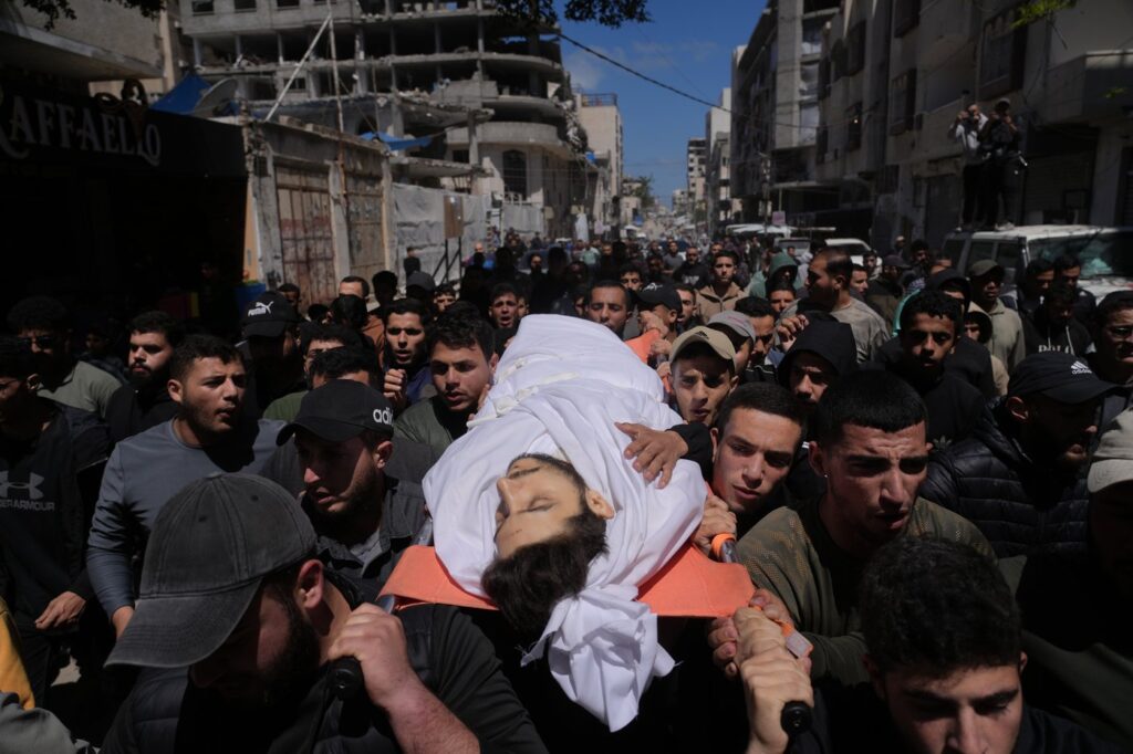 Tragedy Strikes Hamas Negotiator: Son Killed in Strike