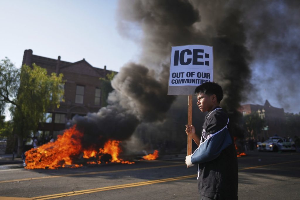 Vice Mayor's Gangs Call Sparks Controversy in Cudahy
