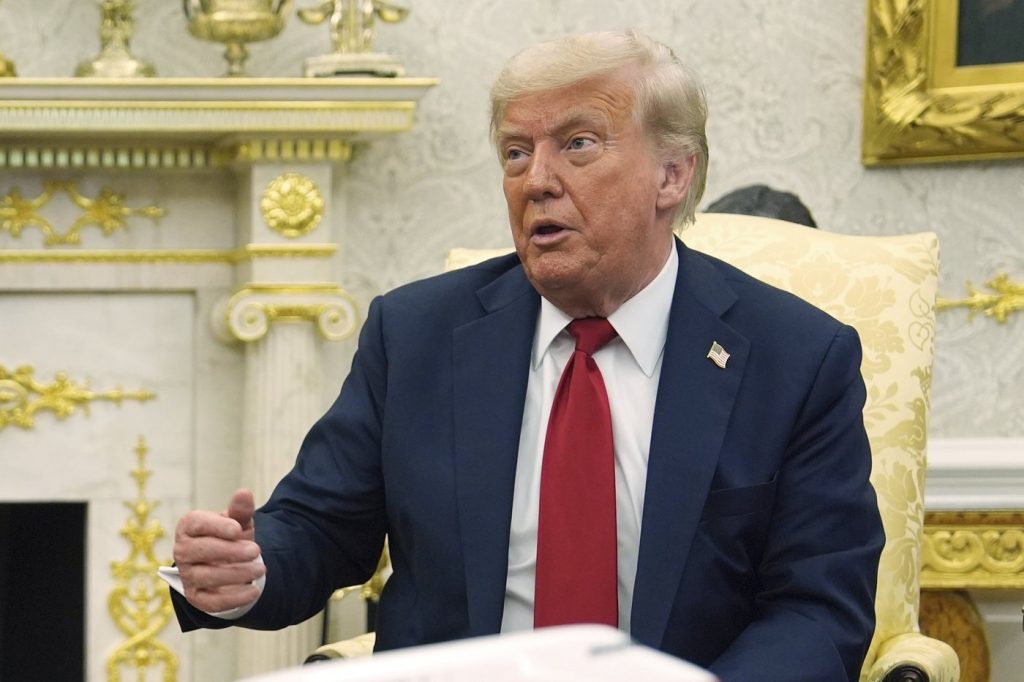 Trump Threatens Tariffs, Boosts Ukraine Defense Aid