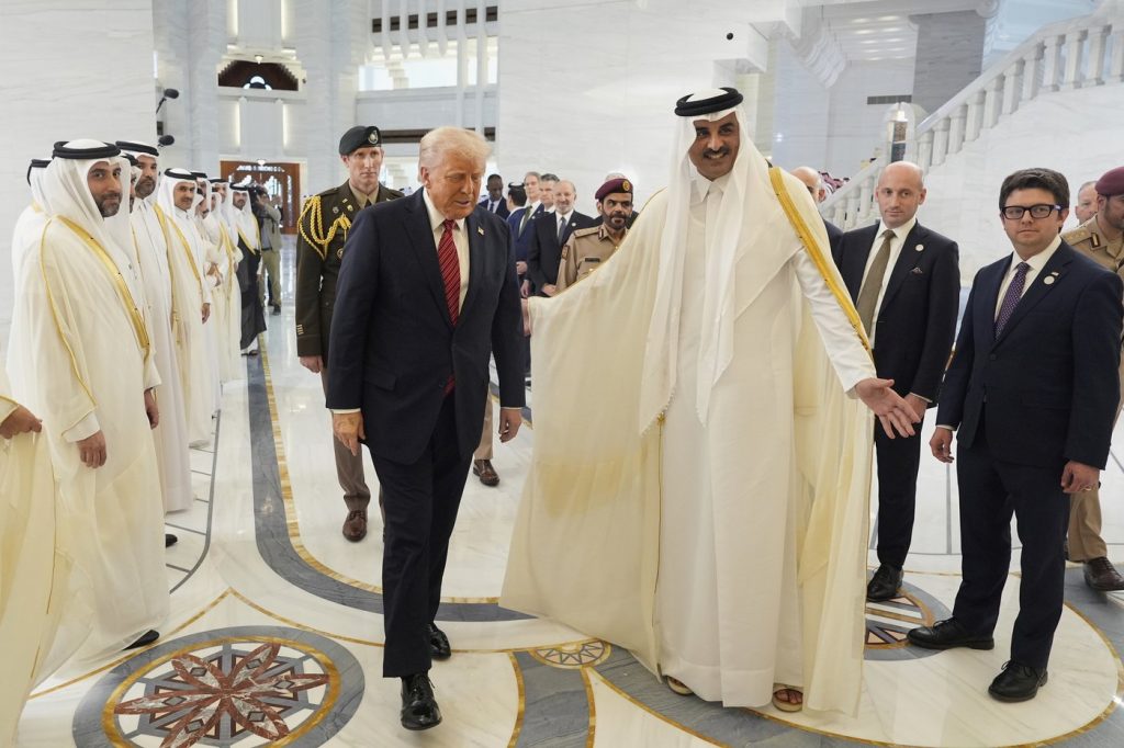 Trump Envious of Opulence in Middle East Trip