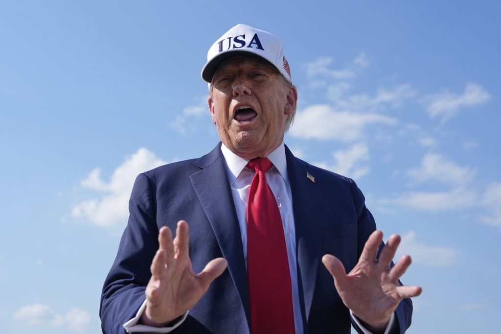 Trump Criticizes Ukraine Weapon Shipments Amid Conflict