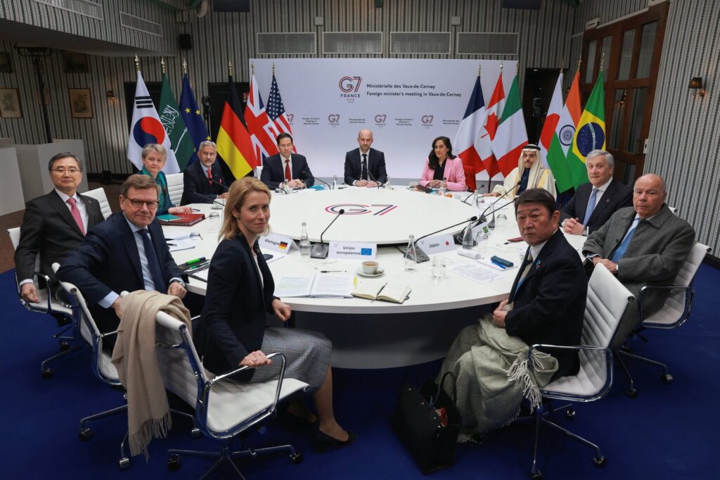 G7 Diplomats Split on Iran War, Call for Civilian Protection