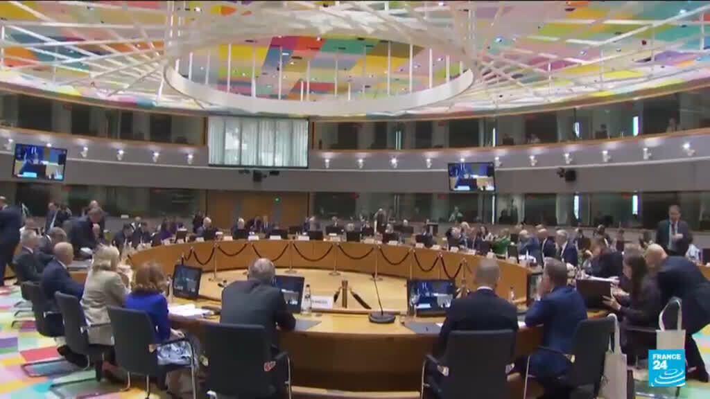 EU Approves New Sanctions to Target Russia's Oil Sector