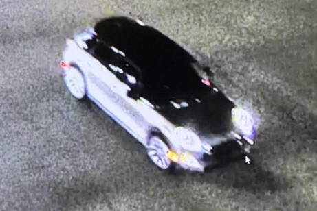 Suspect Removes License Plate After Fatal Hit-and-Run