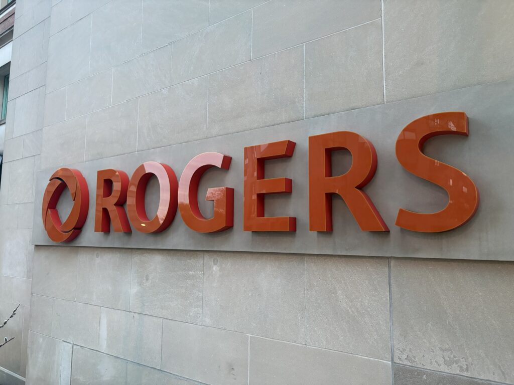 Rogers Offers Buyouts to Thousands of Employees