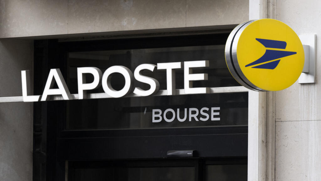 La Poste Halts Business Parcel Shipments to US