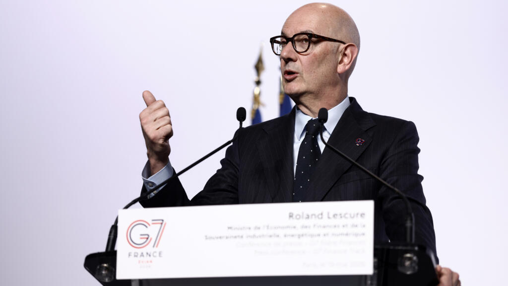 G7 Urges Action on Trade Imbalances, Faces Divisions