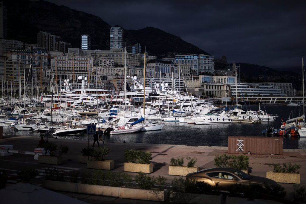 Explosive Attack in Monaco Injures Three, Suspect Flees