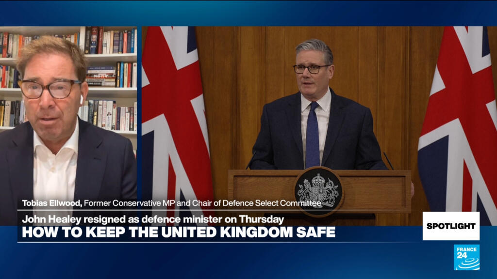 Starmer Faces Resignations Over National Safety Concerns