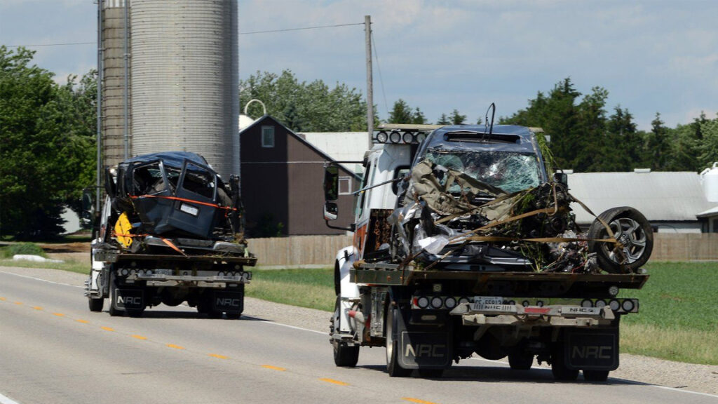 Tragic Crash Claims Sixth Life in Ontario事故